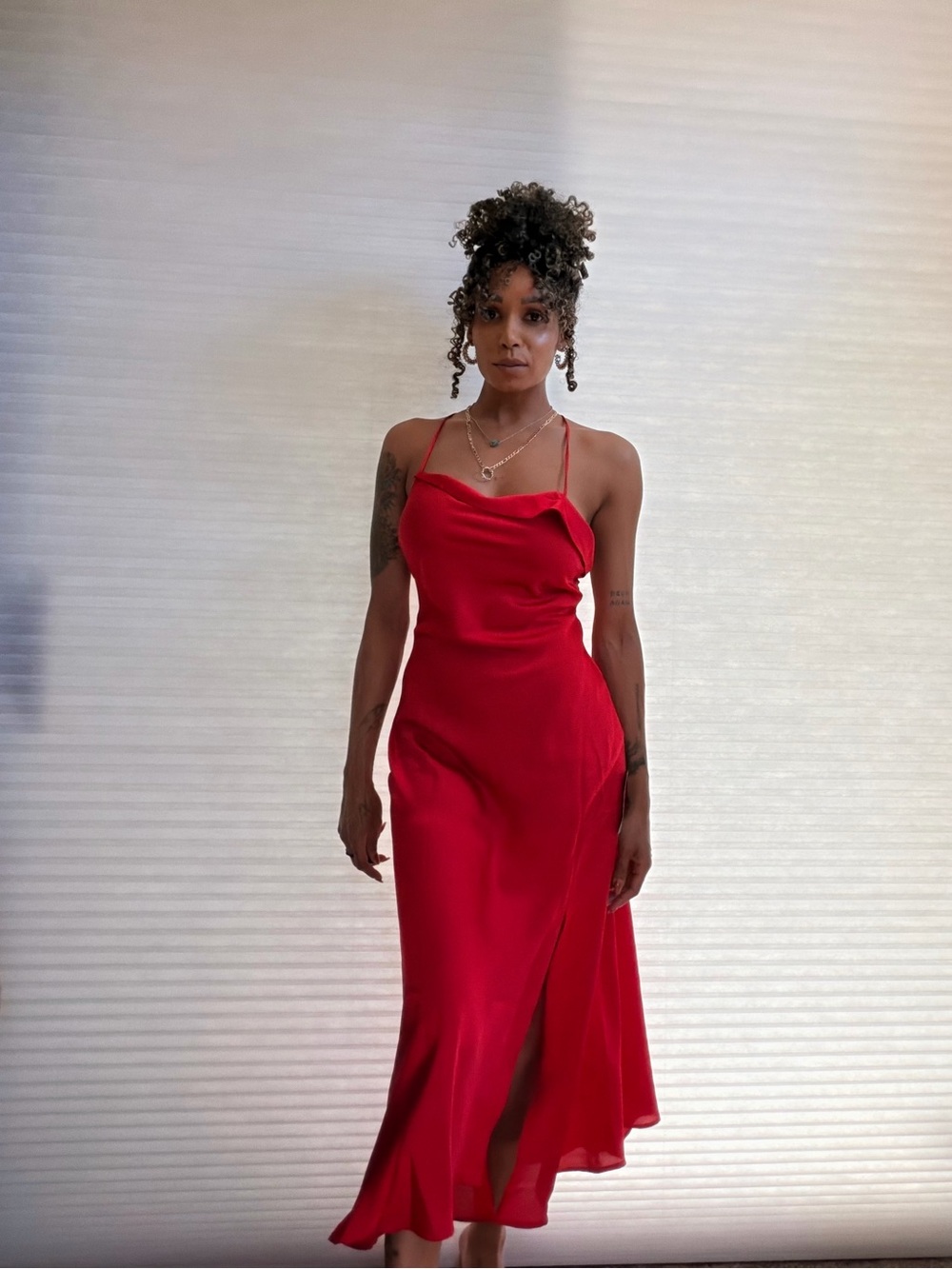 ASTR The Label Red Satin Slip Dress - Picture 3 of 12